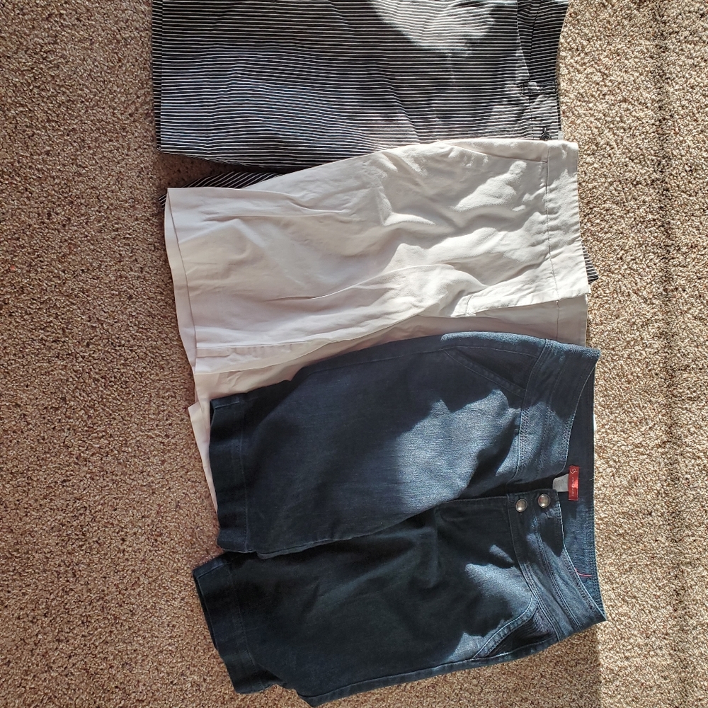 Womens shorts size 8